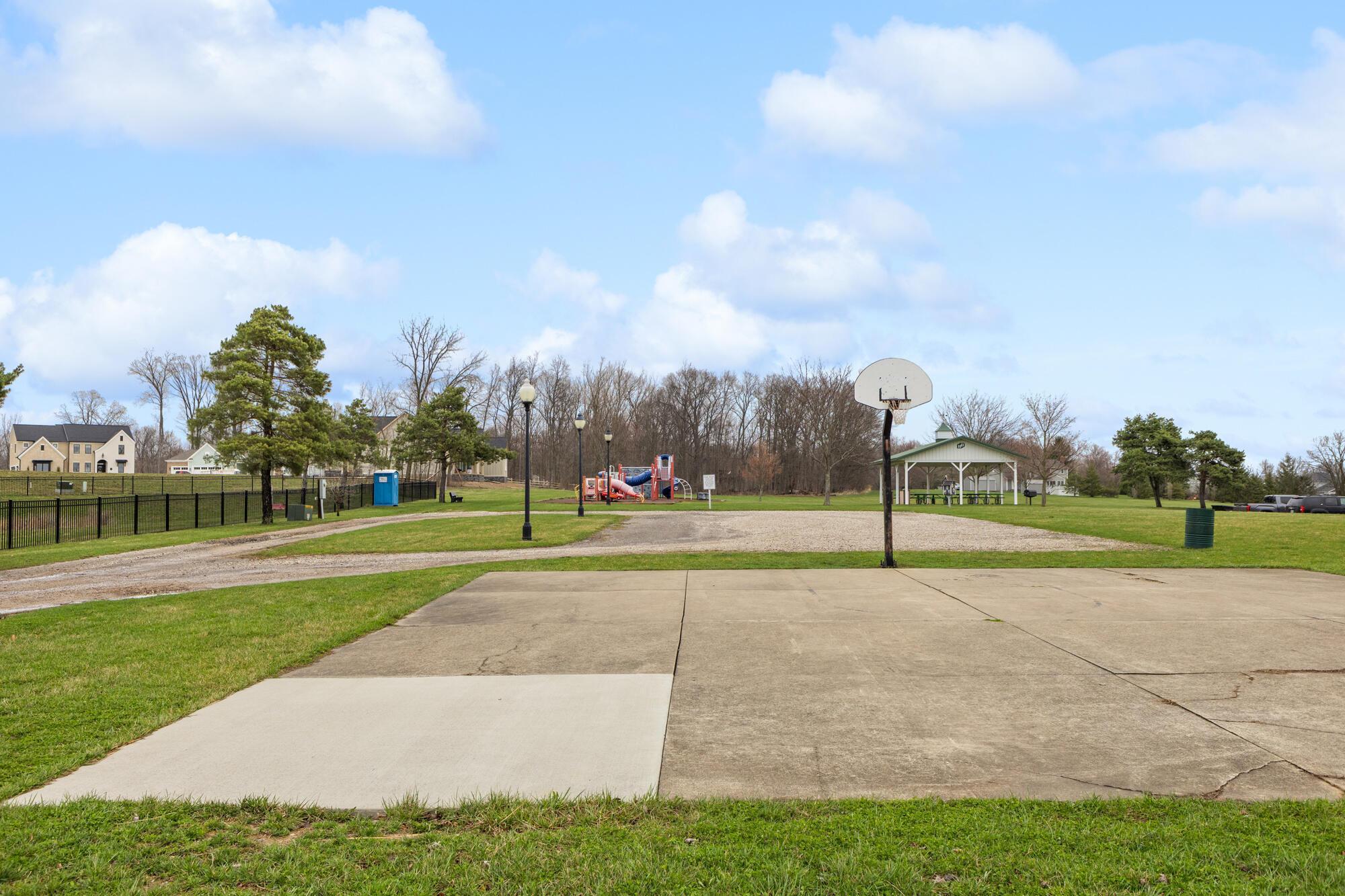 6113 El Camino Drive