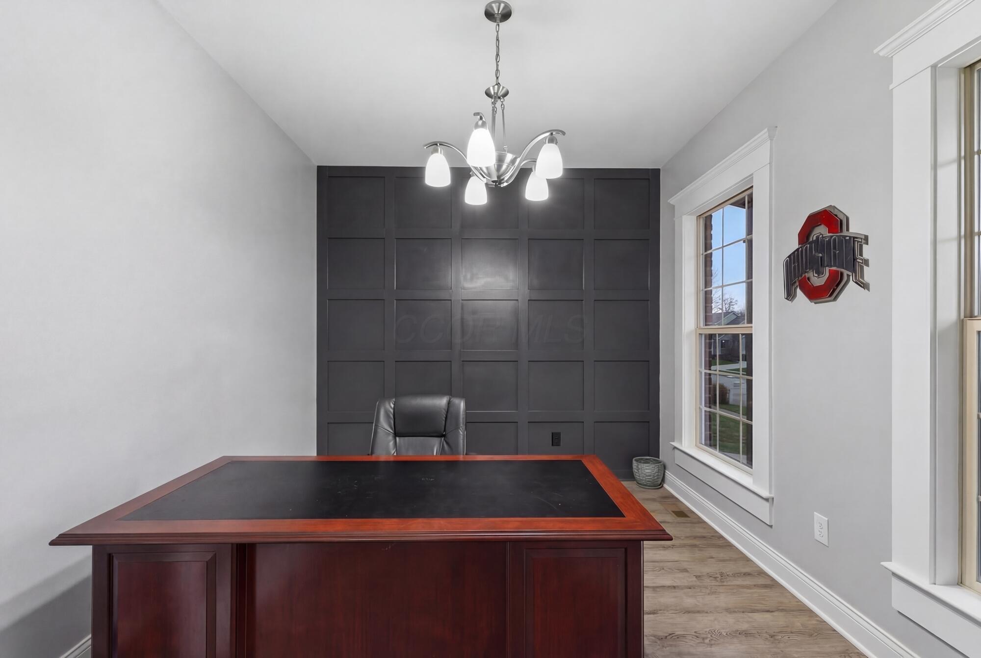 6113 El Camino Drive