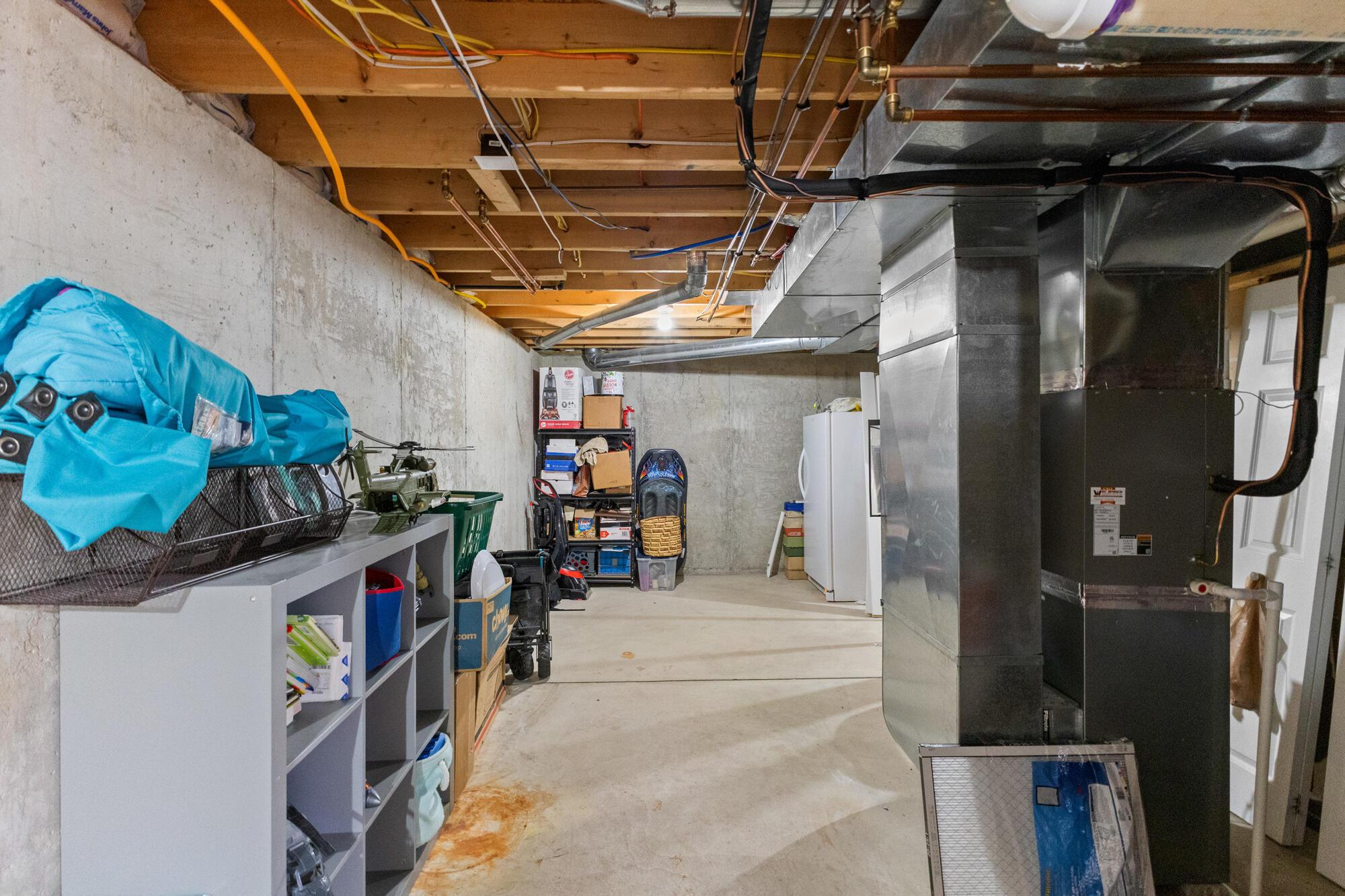 6113 El Camino Drive