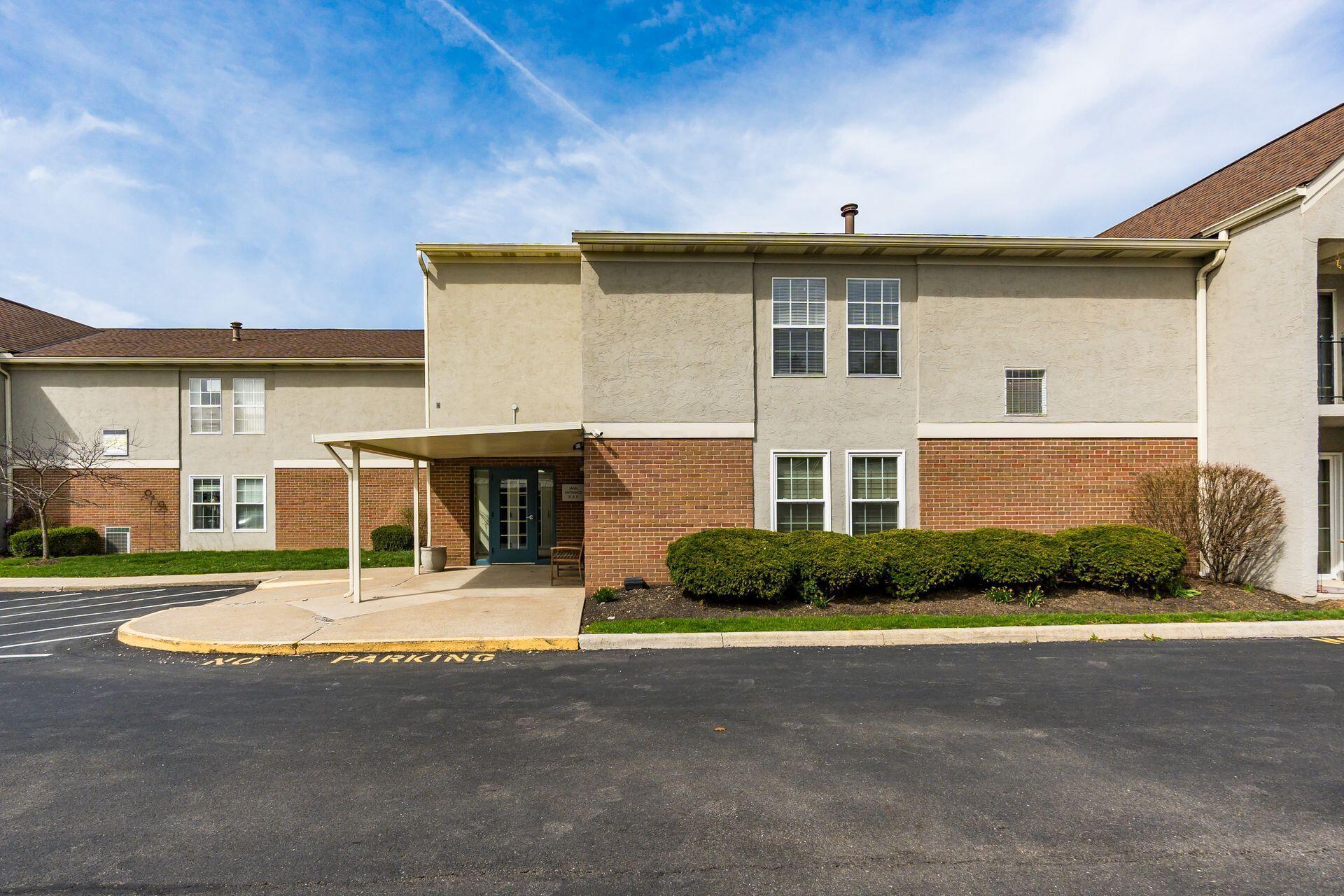 7150 E Main Street, D202