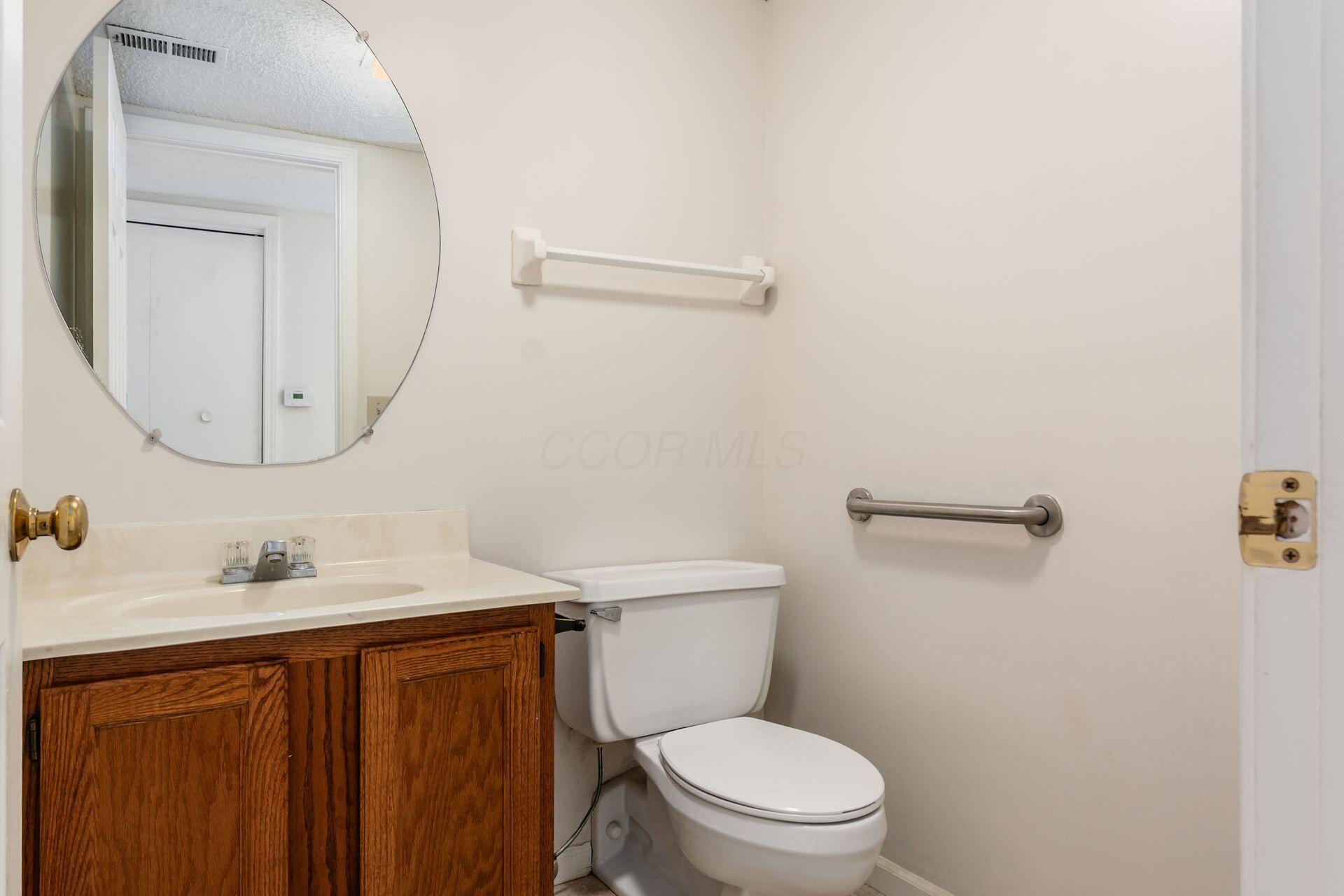 7150 E Main Street, D202