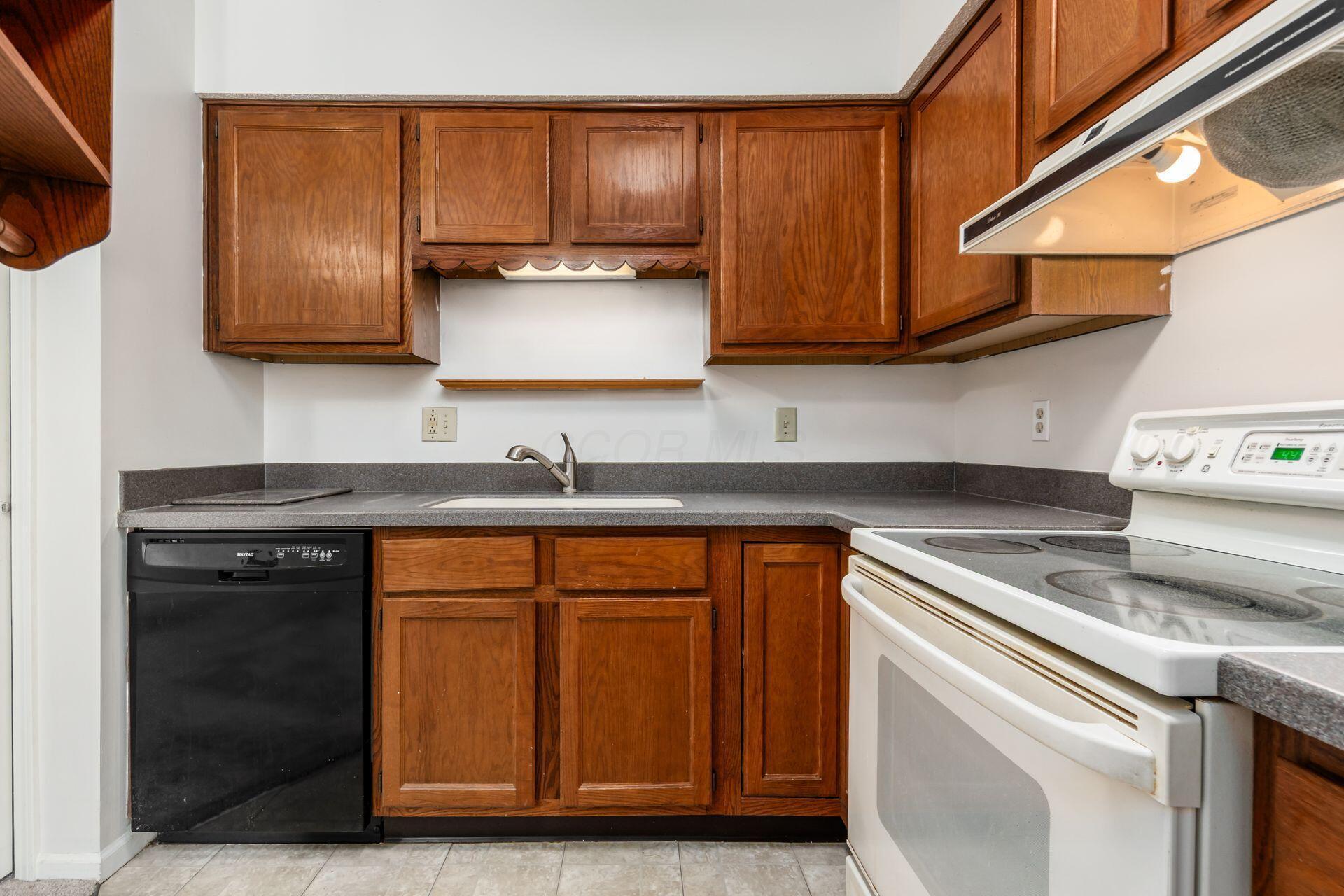 7150 E Main Street, D202