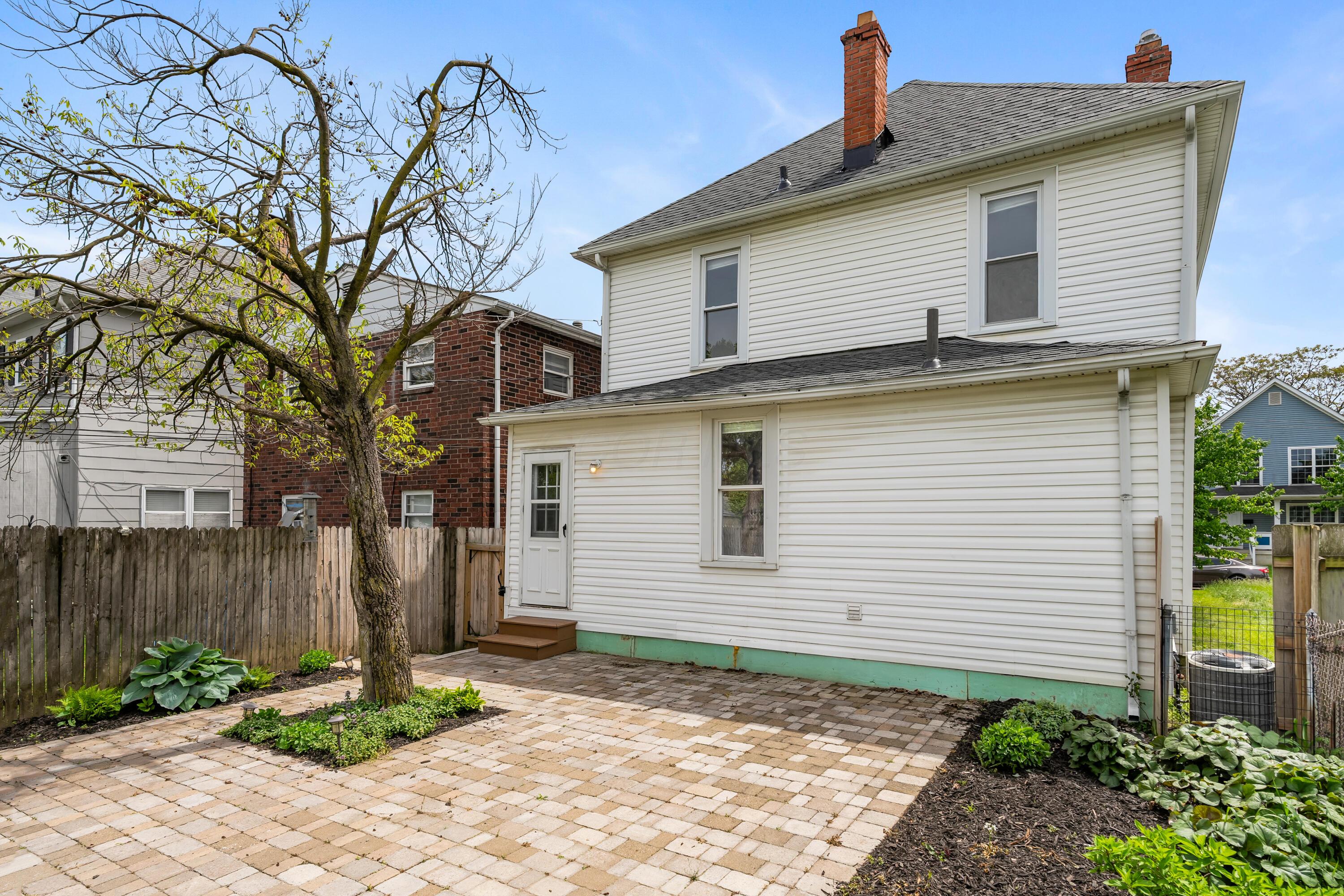 334 E Morrill Avenue
