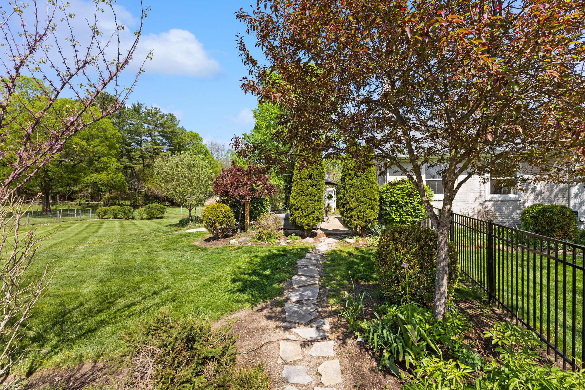 1078 State Route 257 S