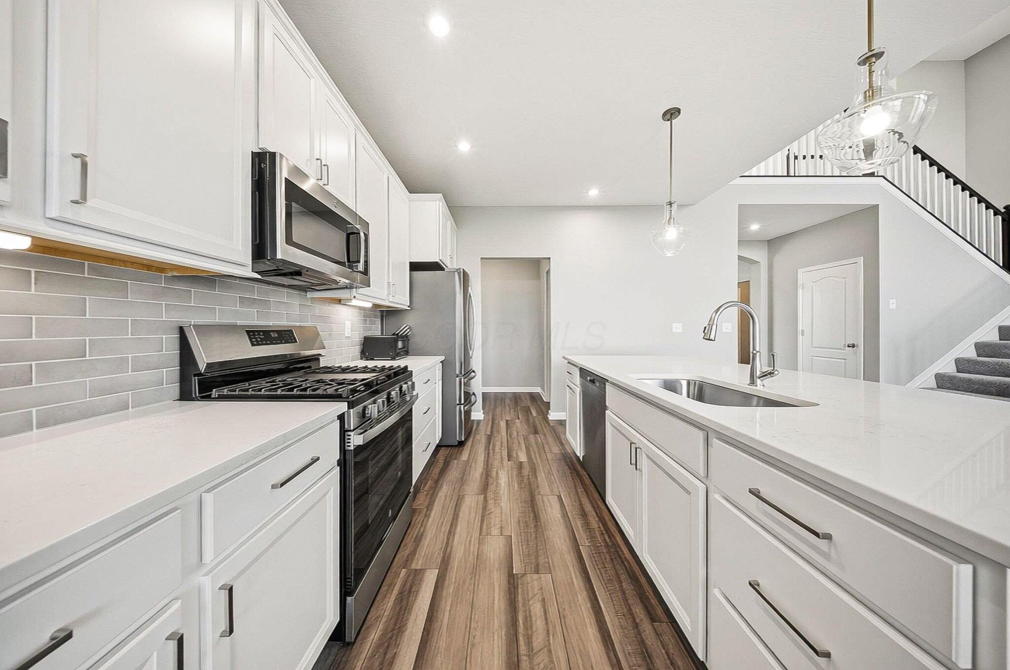 6014 Honey Farm Way