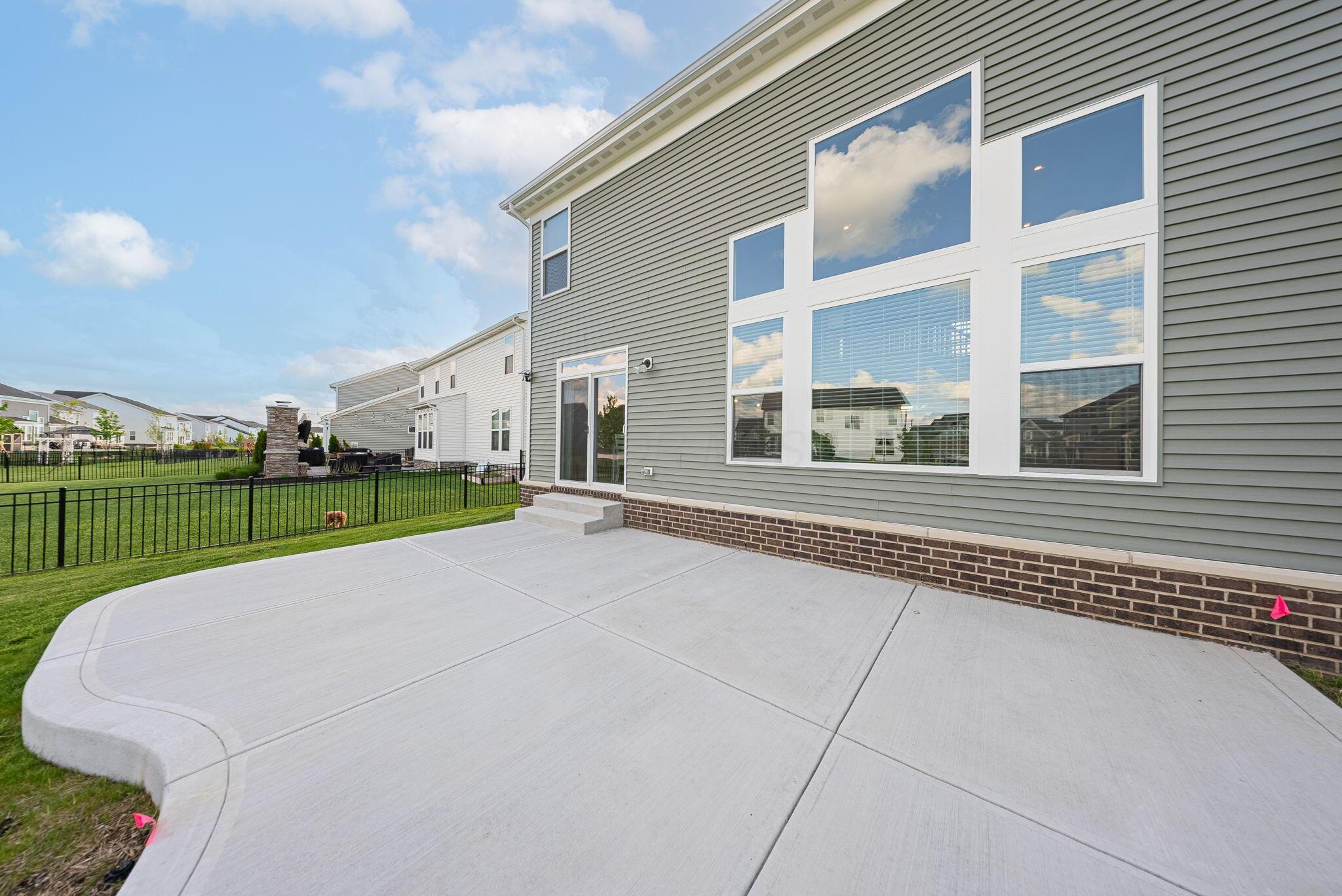 6014 Honey Farm Way