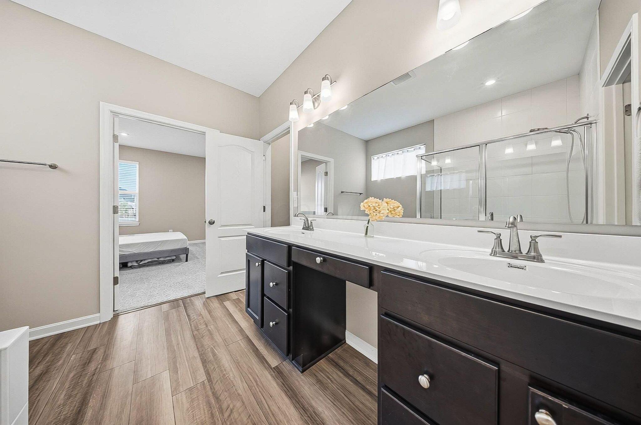6014 Honey Farm Way