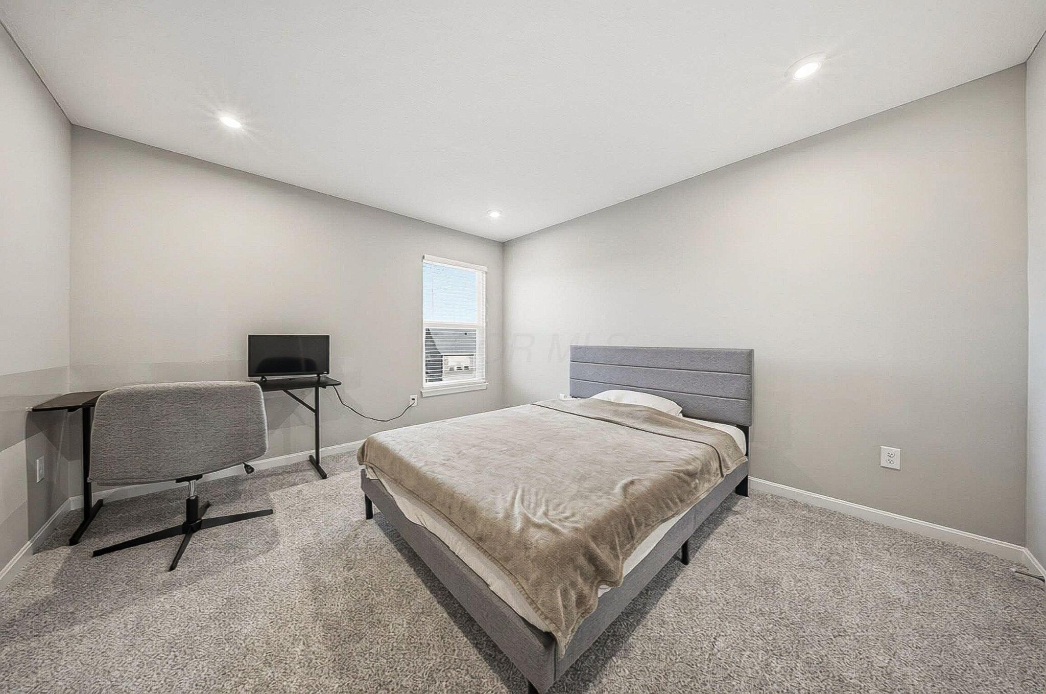 6014 Honey Farm Way