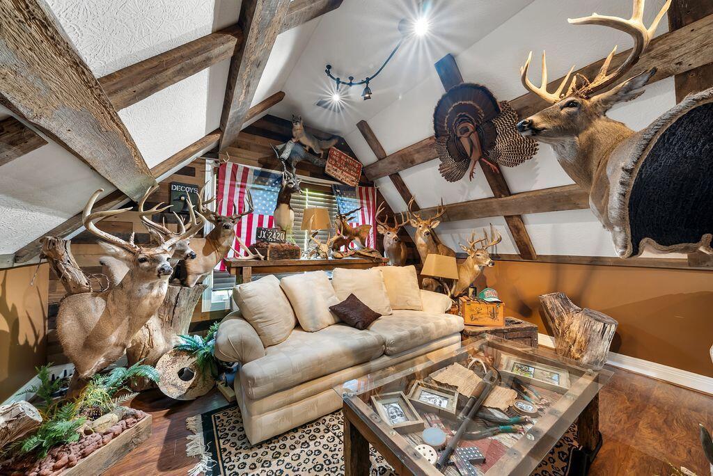 10212 Sage Creek Drive