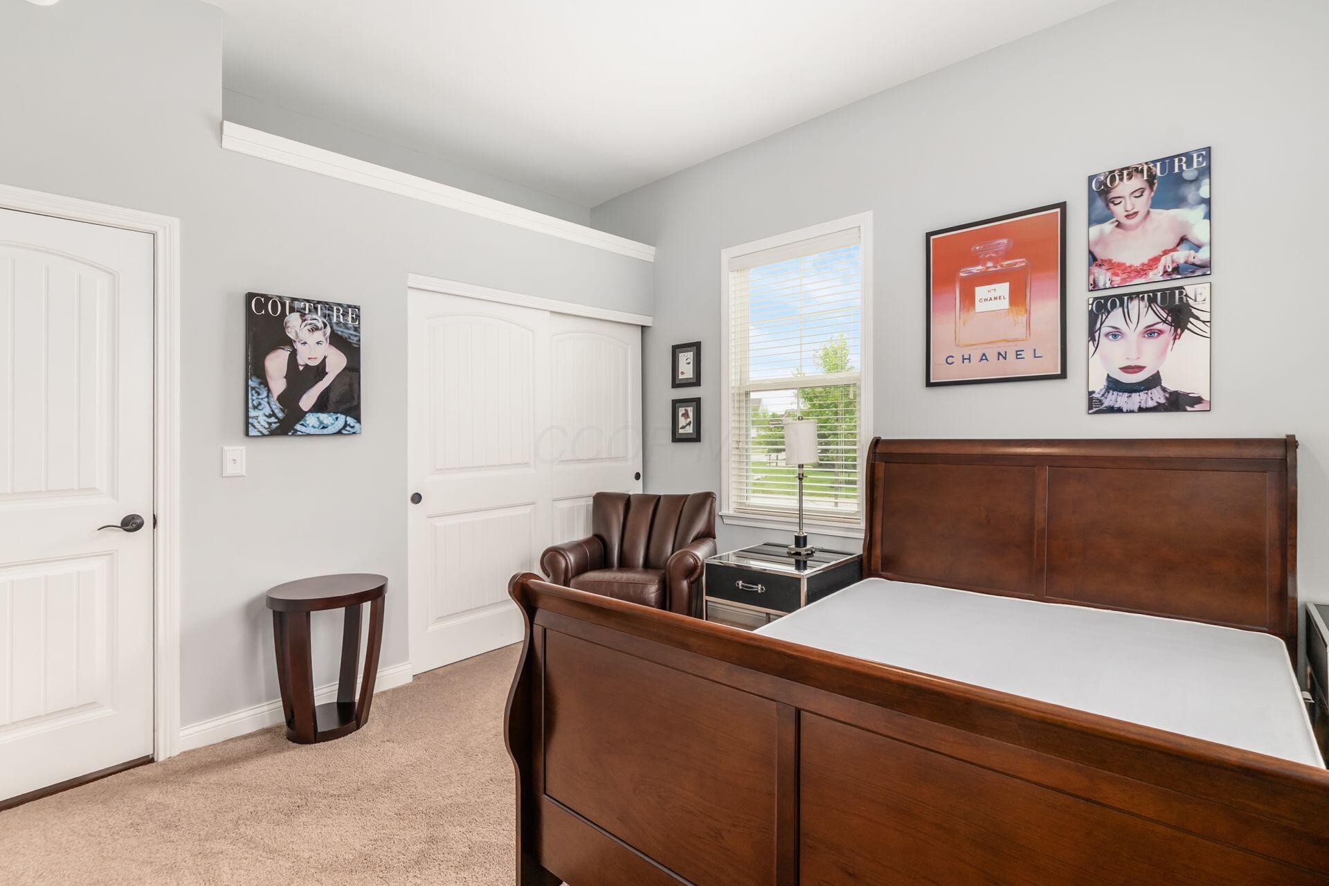 5696 Trafalgar Lane