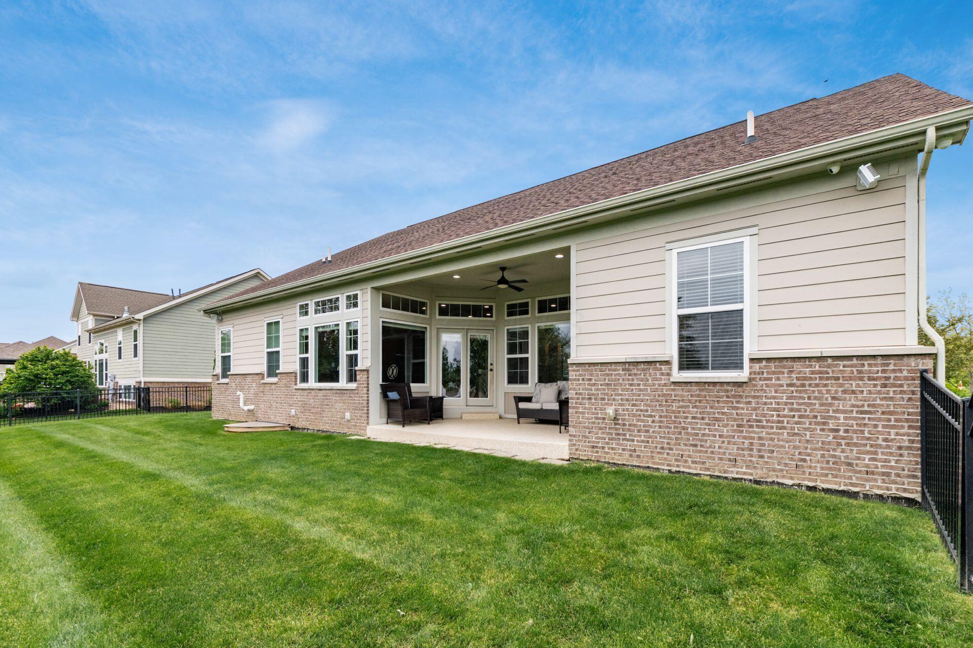 5696 Trafalgar Lane