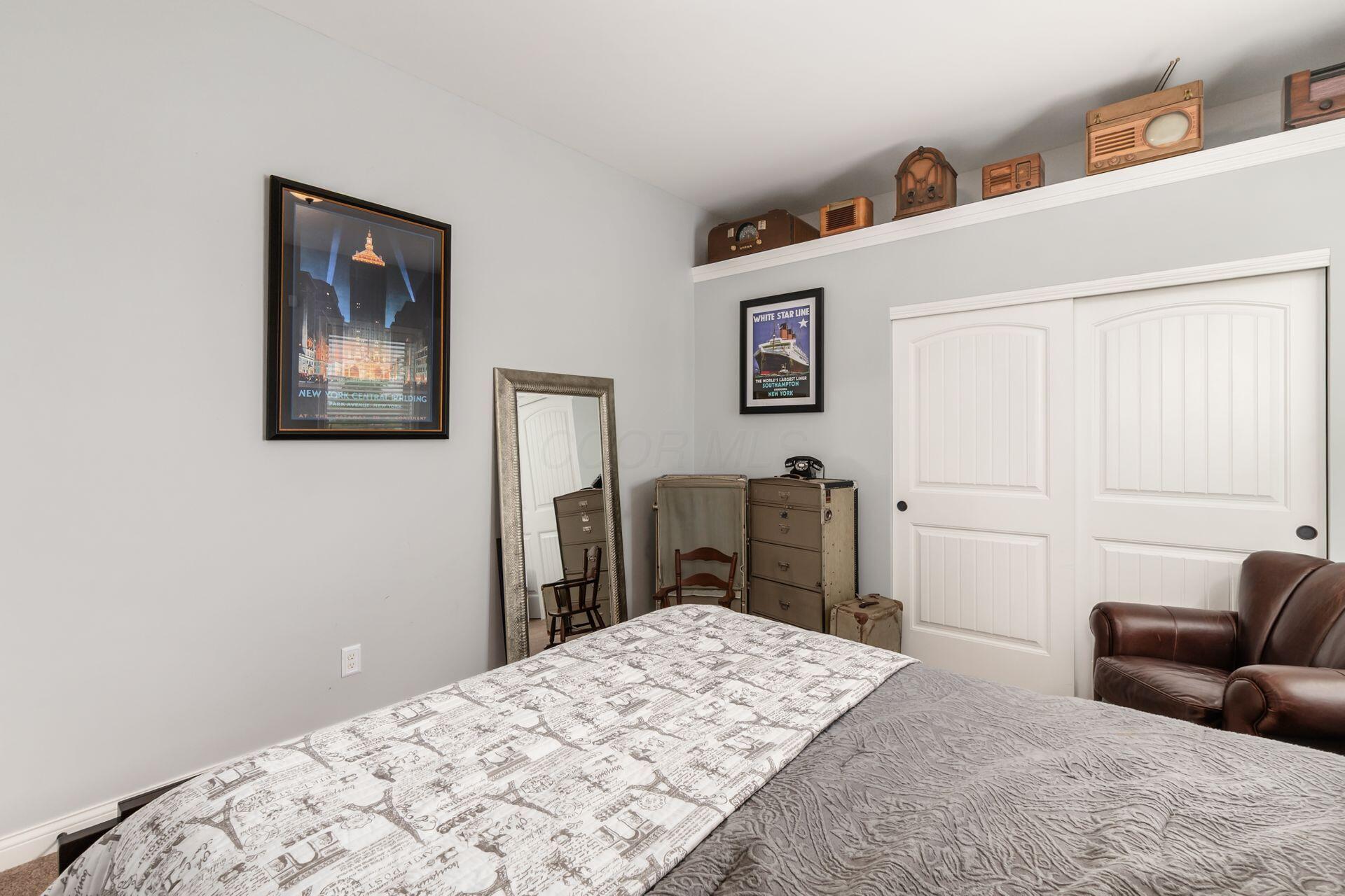 5696 Trafalgar Lane