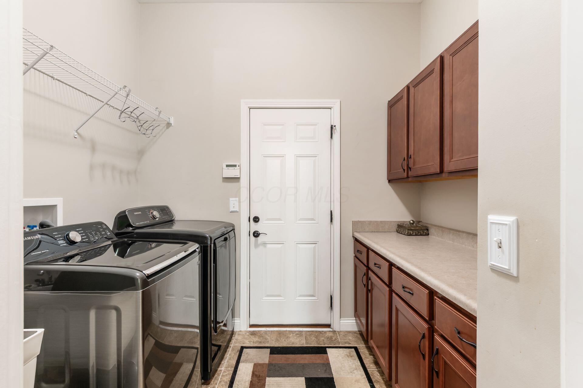 5696 Trafalgar Lane