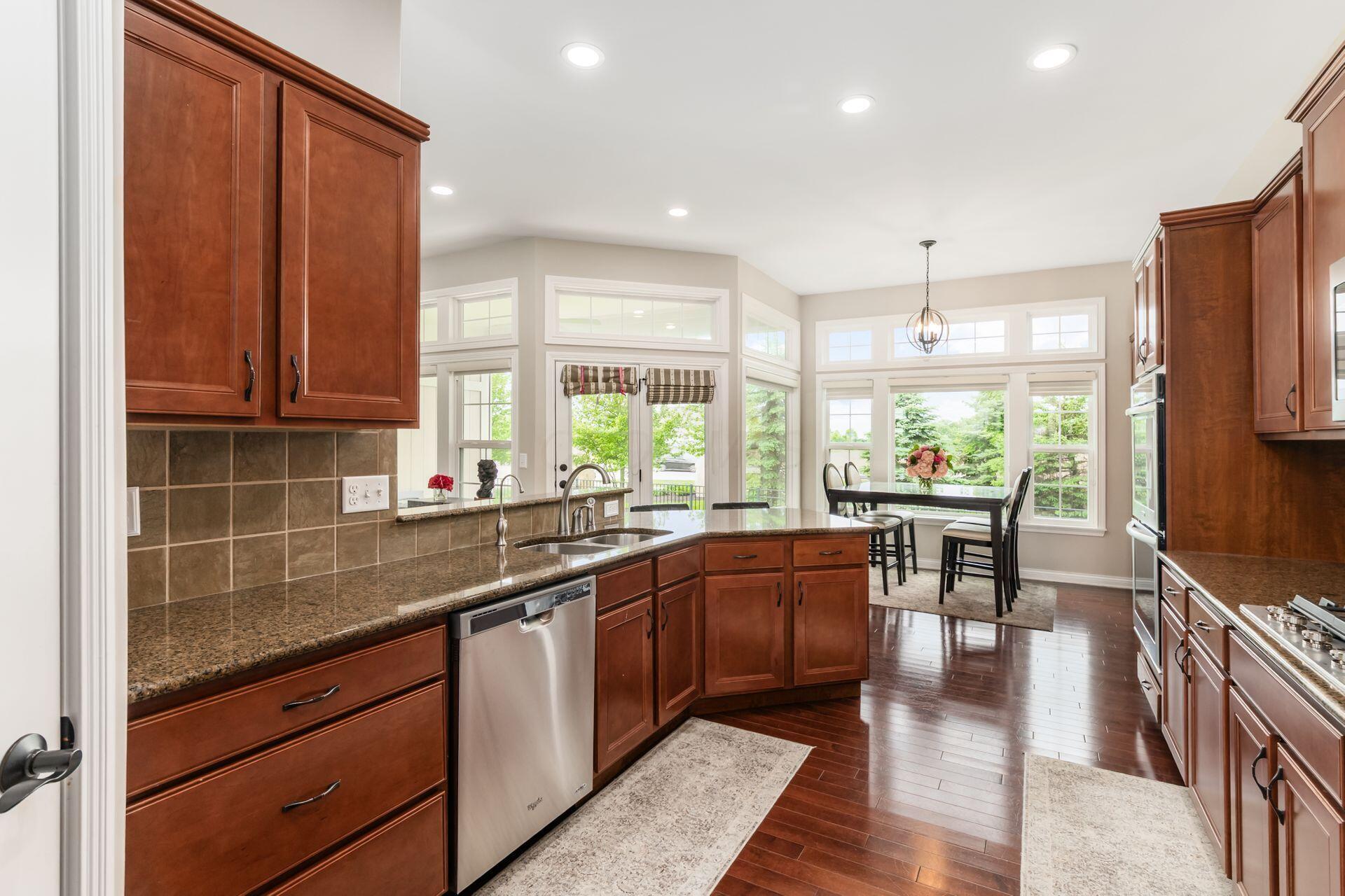 5696 Trafalgar Lane