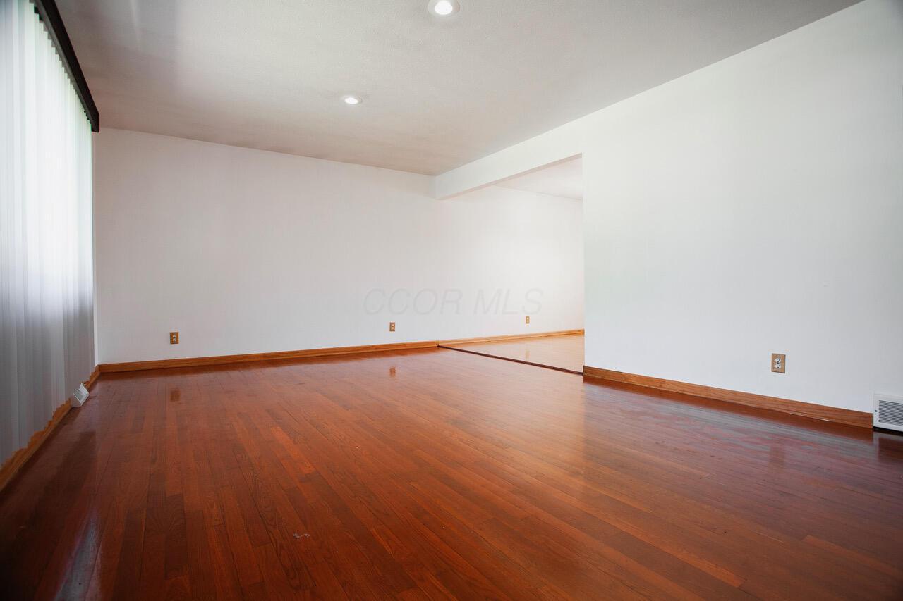 1264 Shady Lane Road