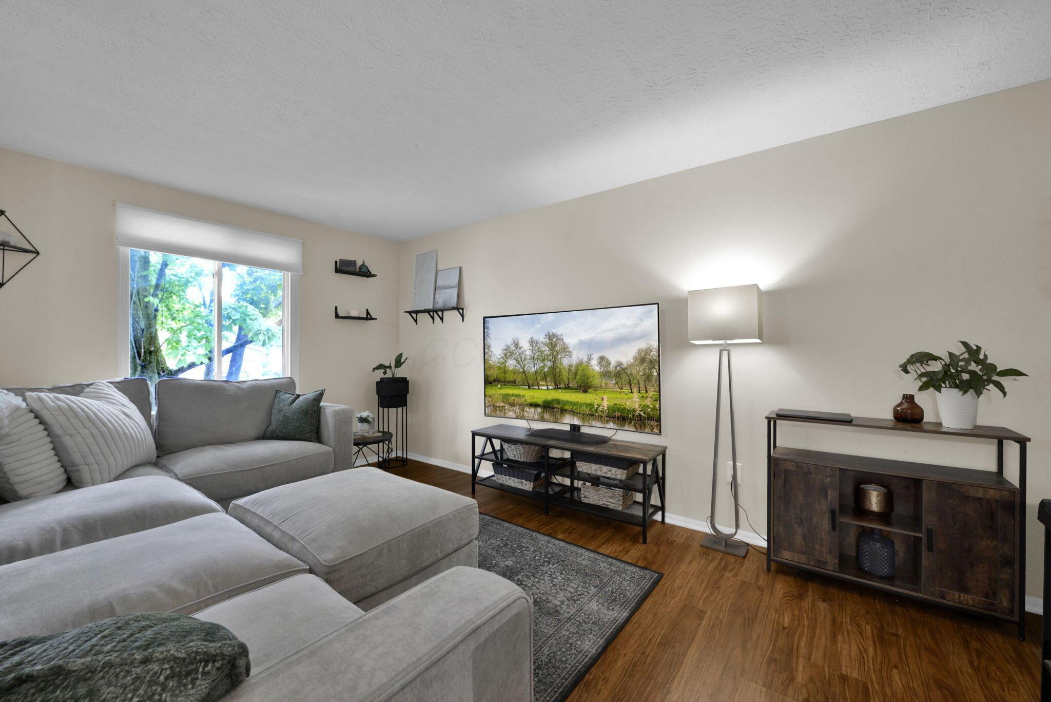 3098 Grange Hill Place