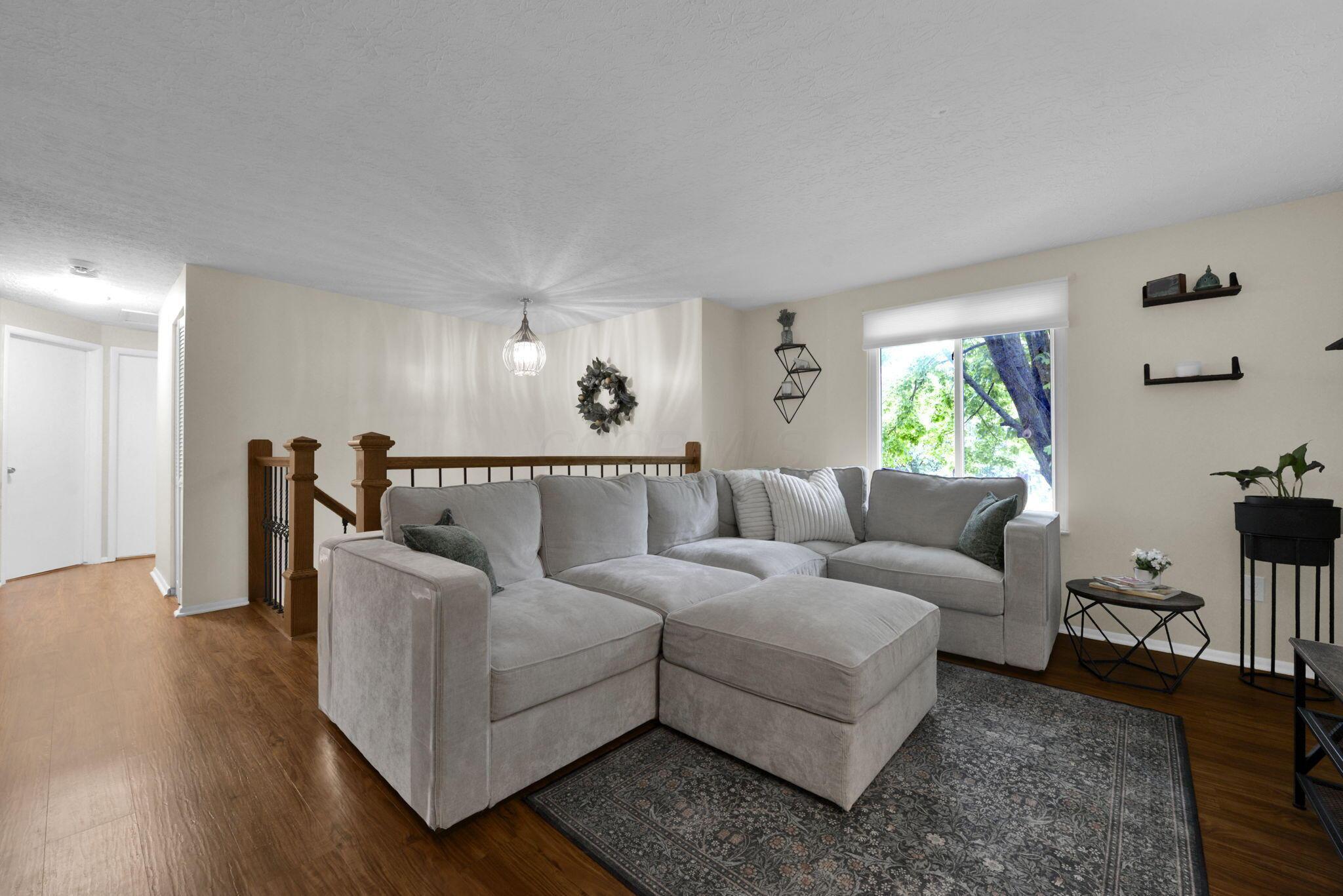 3098 Grange Hill Place