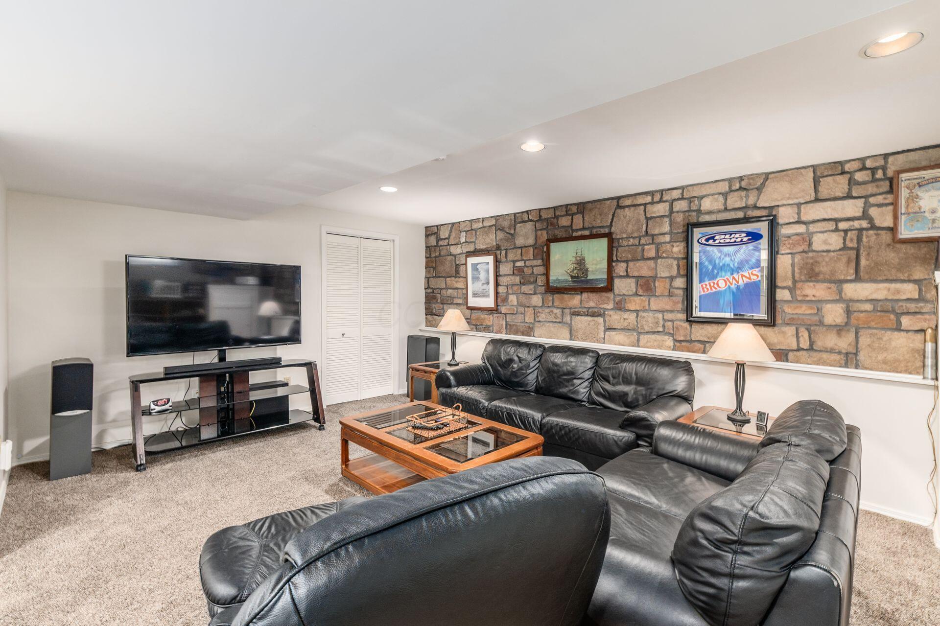 2409 Parklawn Drive