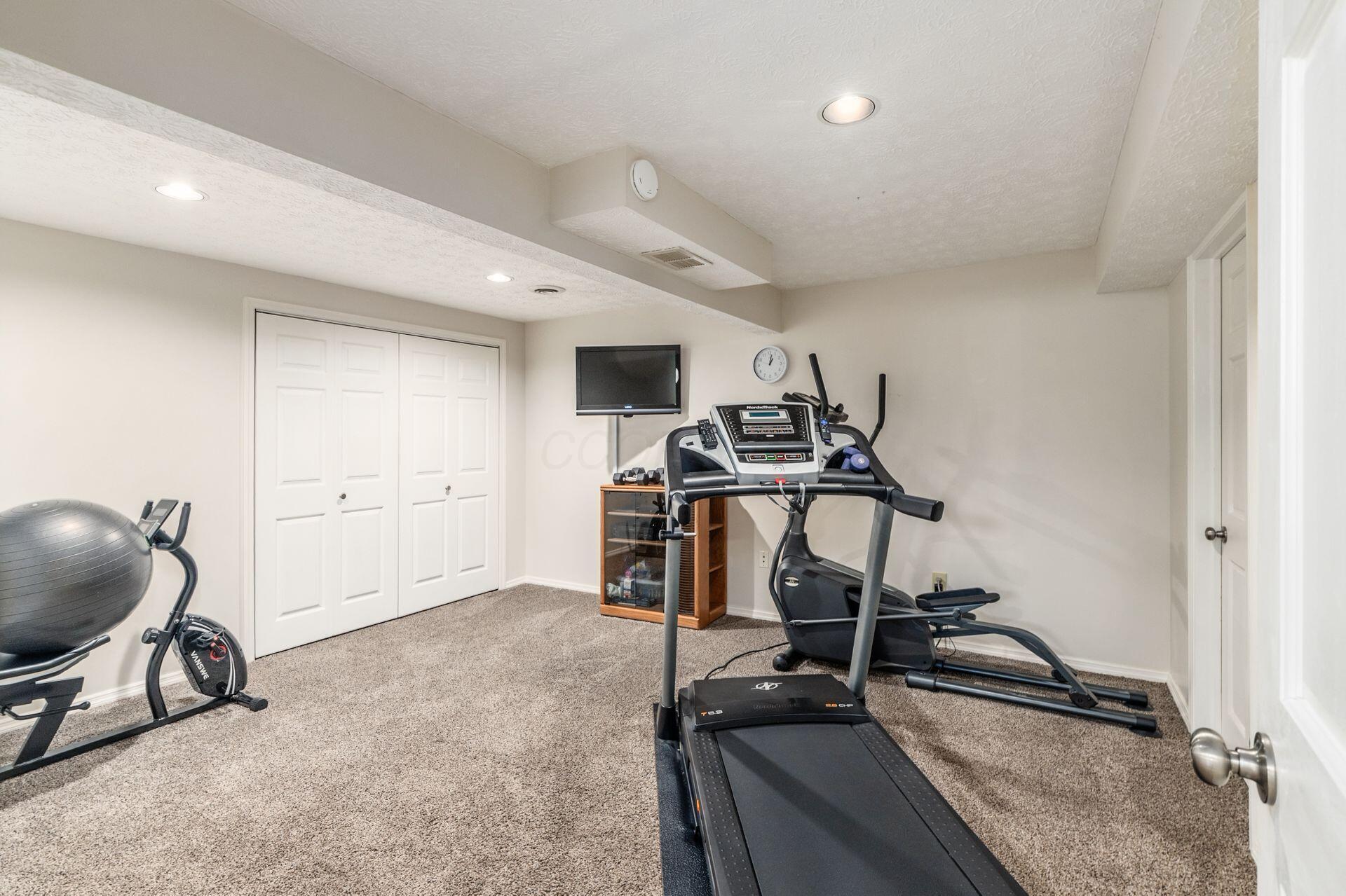 2409 Parklawn Drive