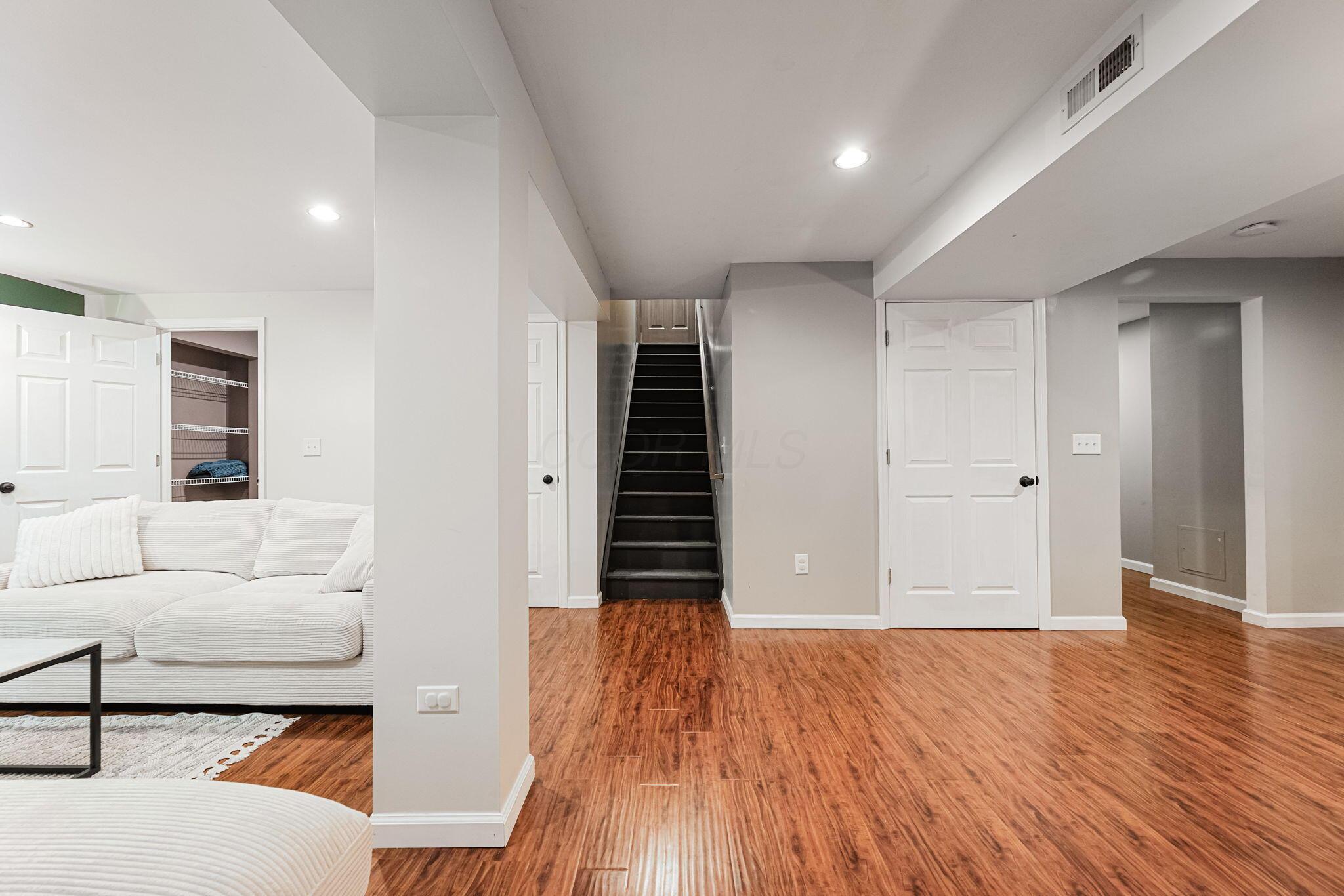 1717 Creekview Drive