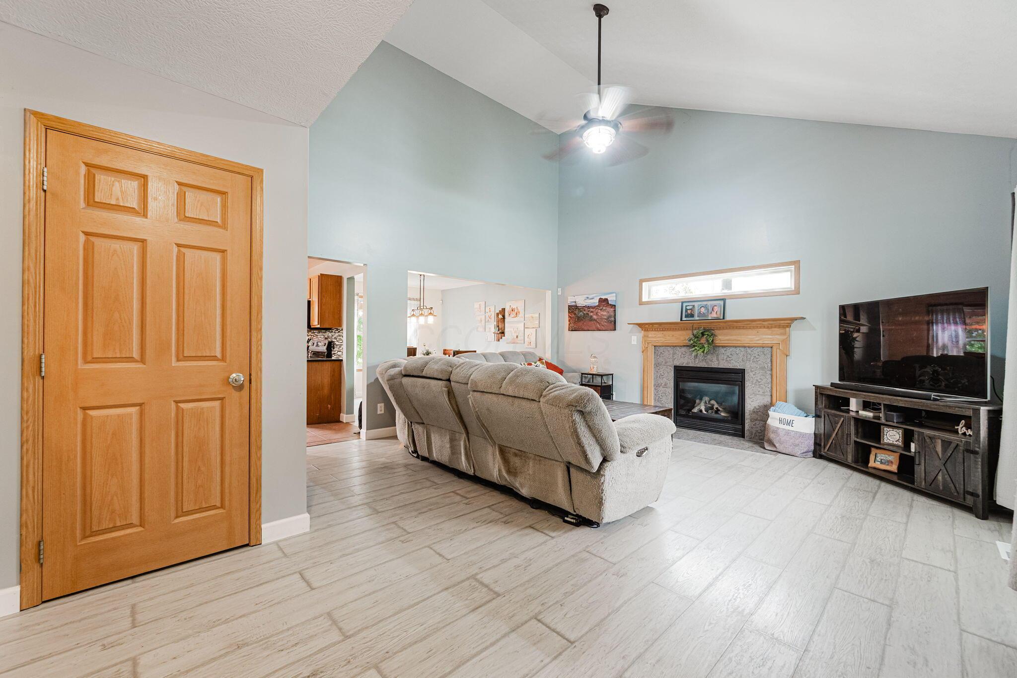 1717 Creekview Drive