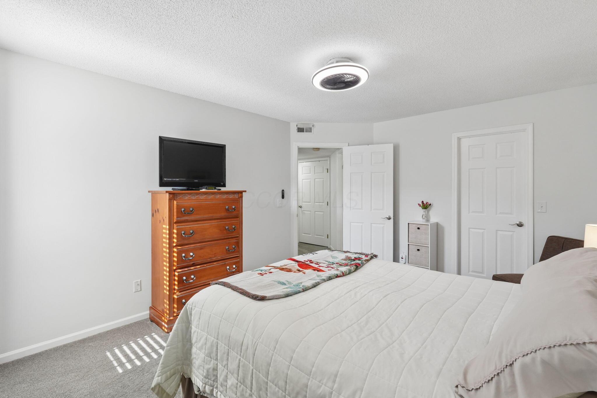 7150 E Main, A202