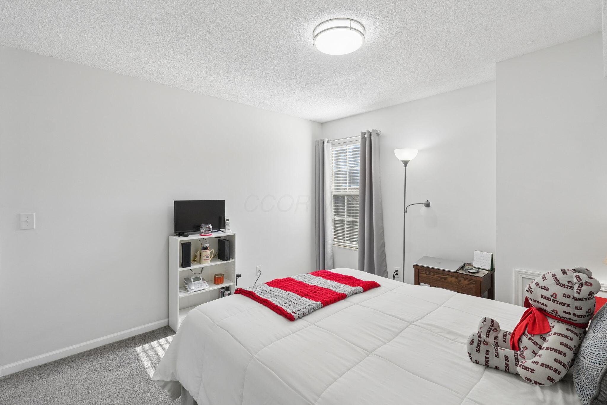 7150 E Main, A202