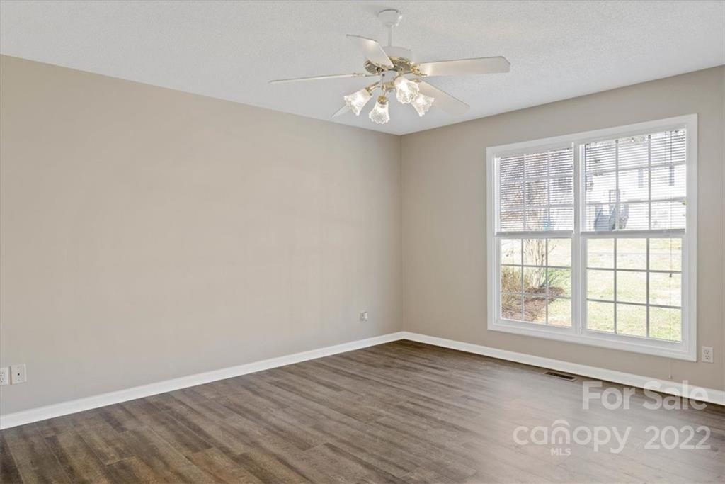 2145 14th Ave Place SW