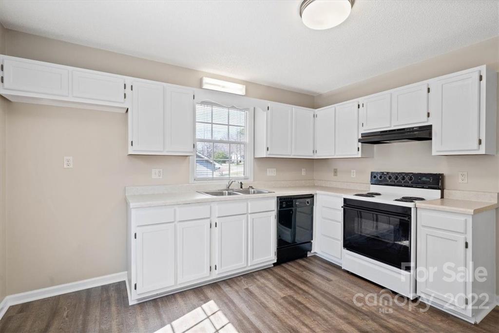 2145 14th Ave Place SW
