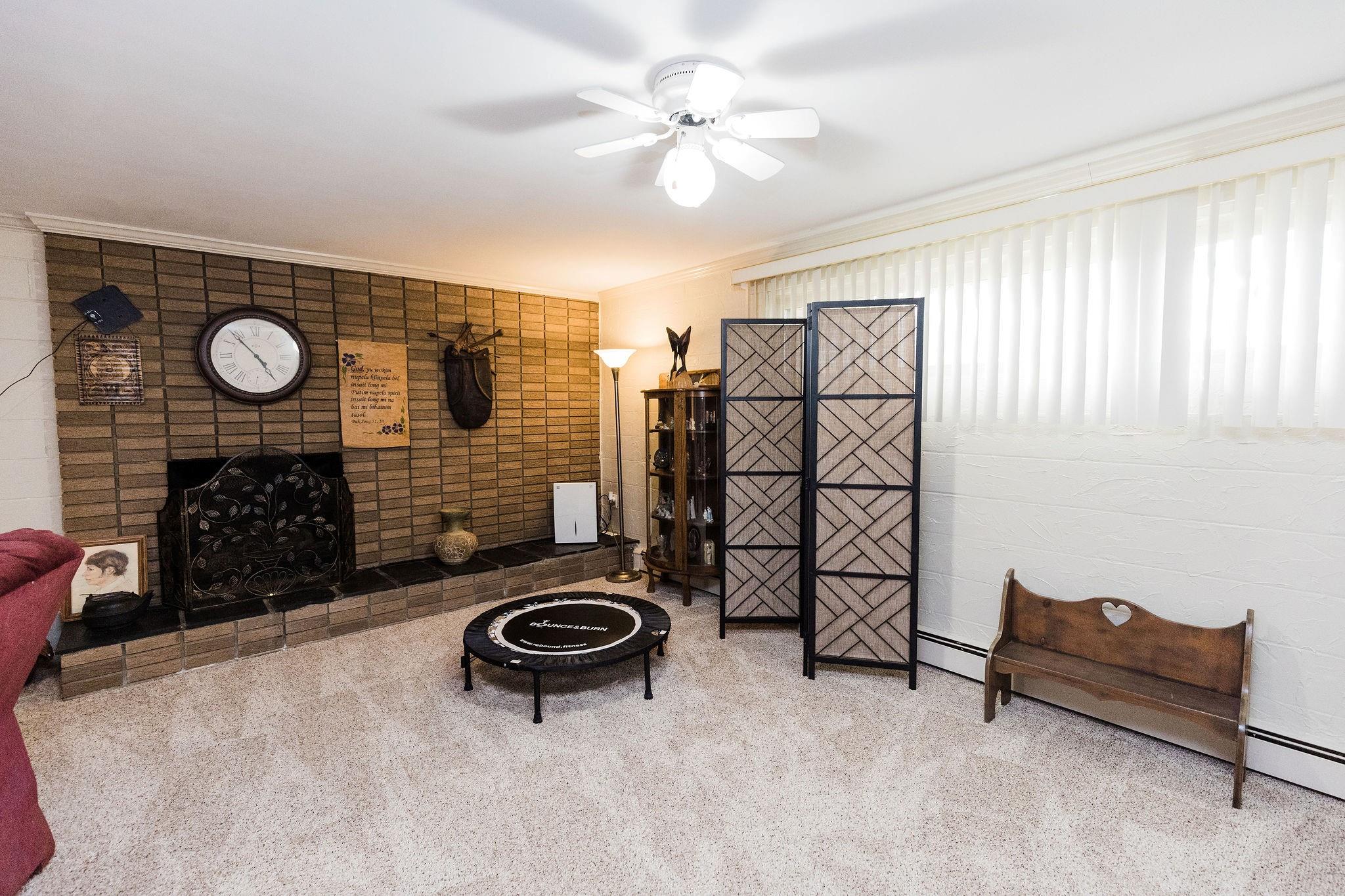 6992 Royal Heights Circle