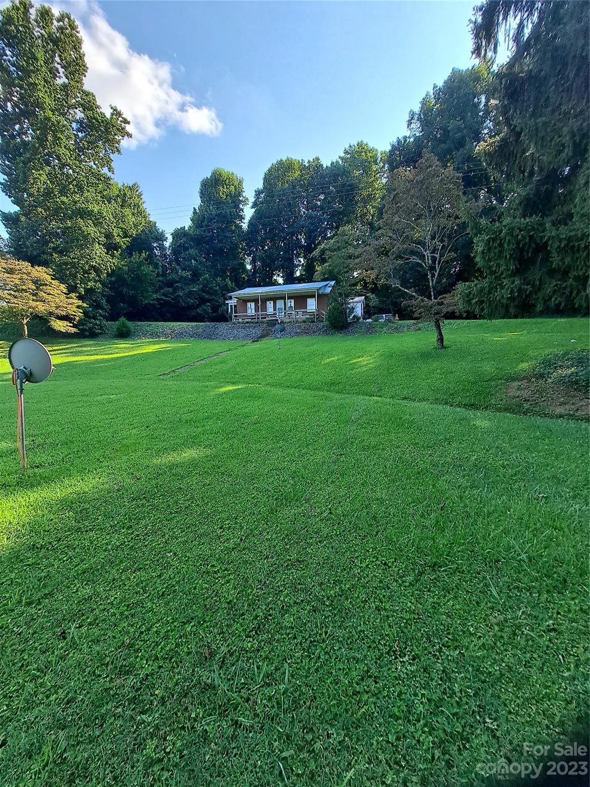 902 Connelly Springs Road