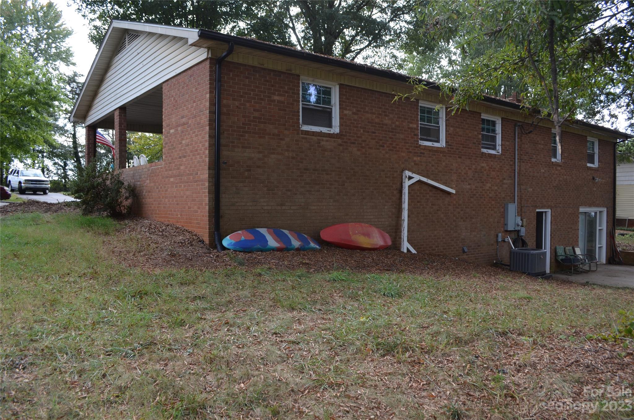 1758 Eastway Drive