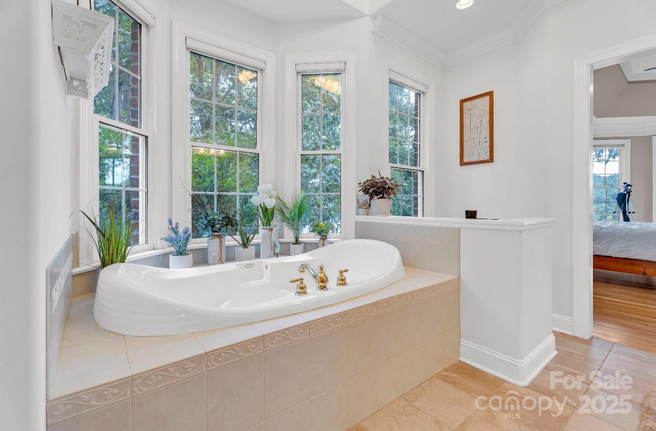 126 Winwood Circle