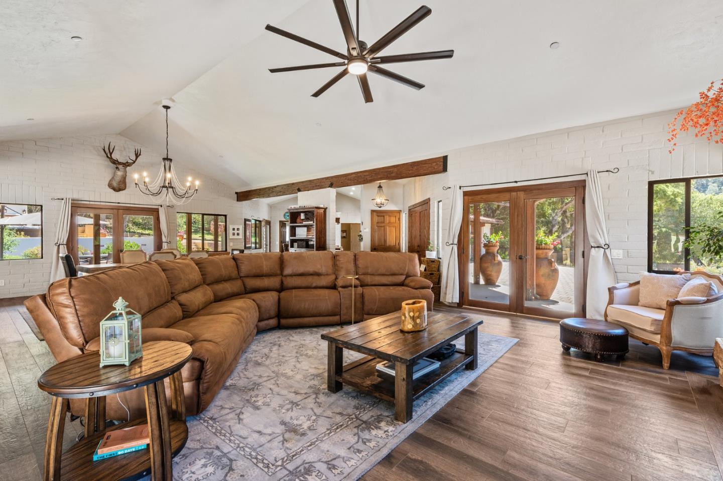 2 Sleepy Hollow Drive