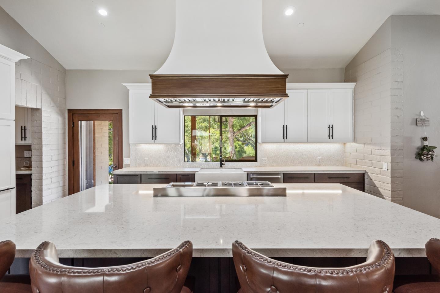 2 Sleepy Hollow Drive