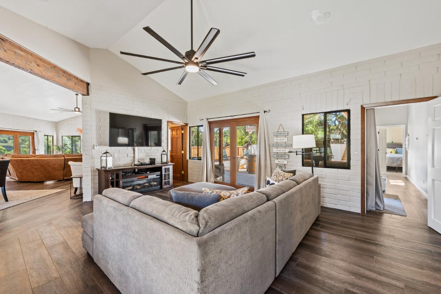 2 Sleepy Hollow Drive