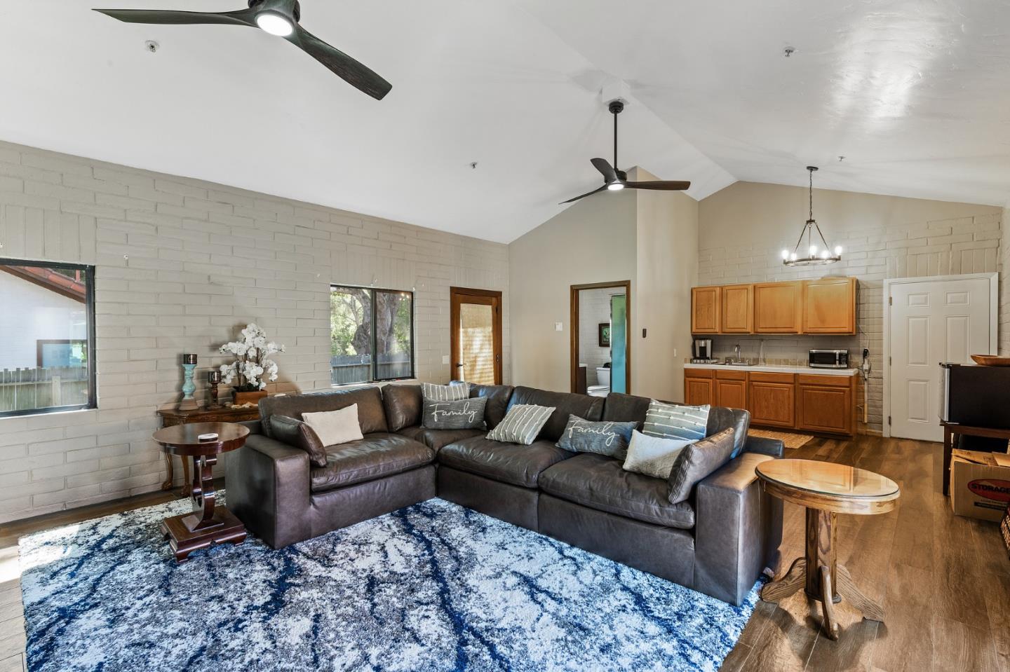 2 Sleepy Hollow Drive