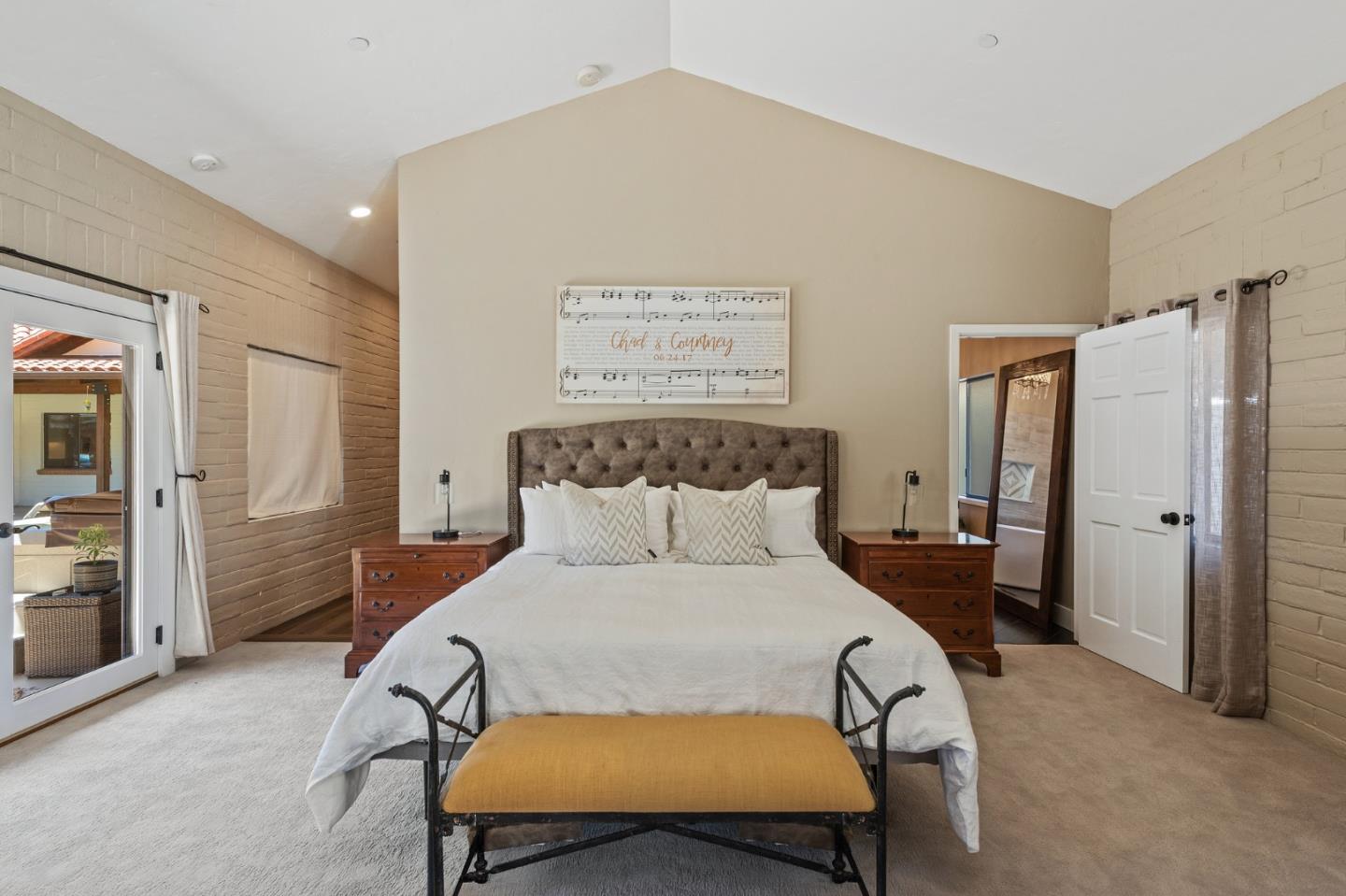 2 Sleepy Hollow Drive