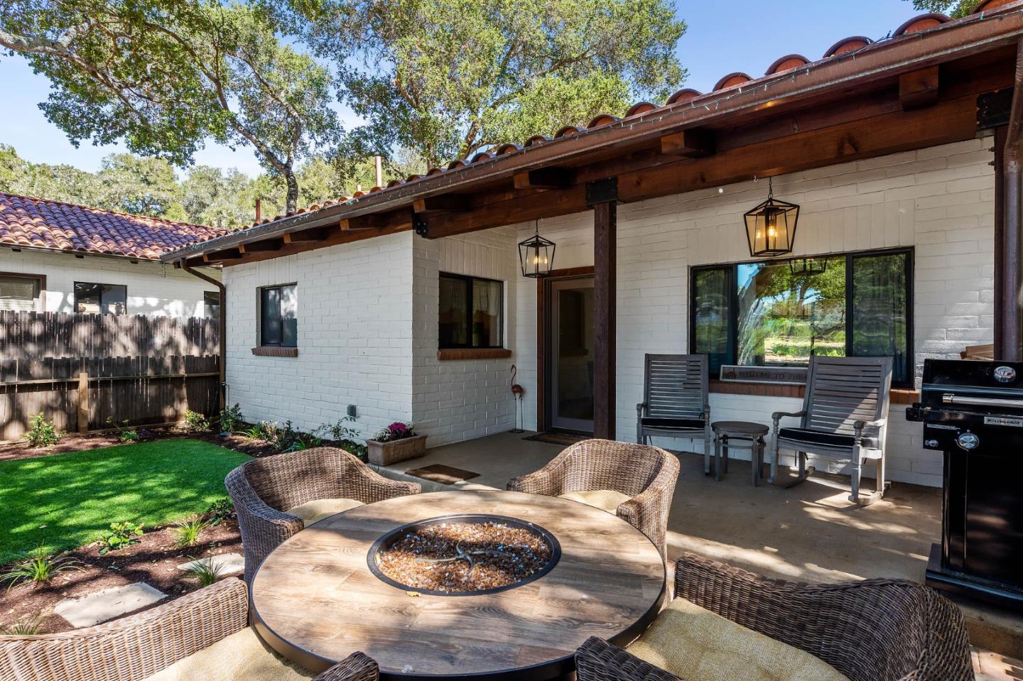 2 Sleepy Hollow Drive