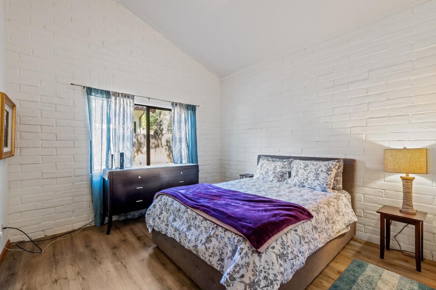 2 Sleepy Hollow Drive