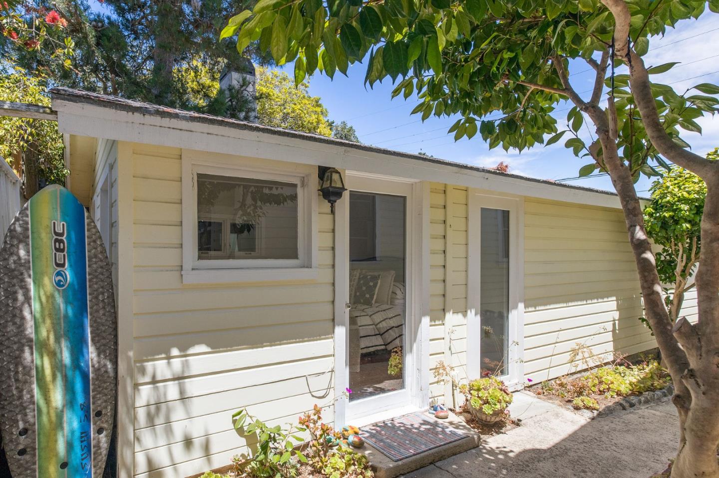 NW Corner of Mission and 11th Avenue