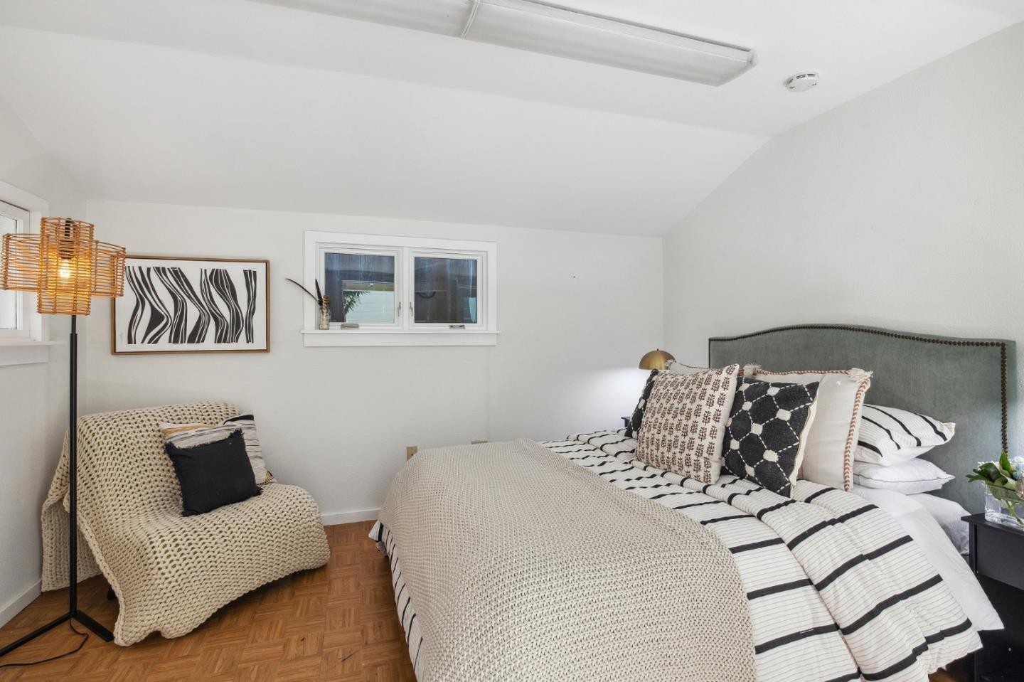 NW Corner of Mission and 11th Avenue