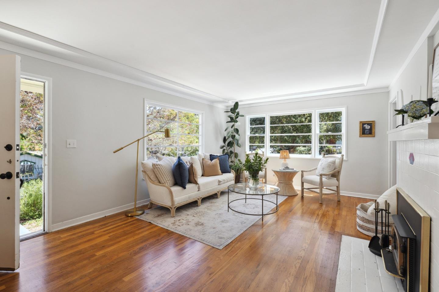 NW Corner of Mission and 11th Avenue