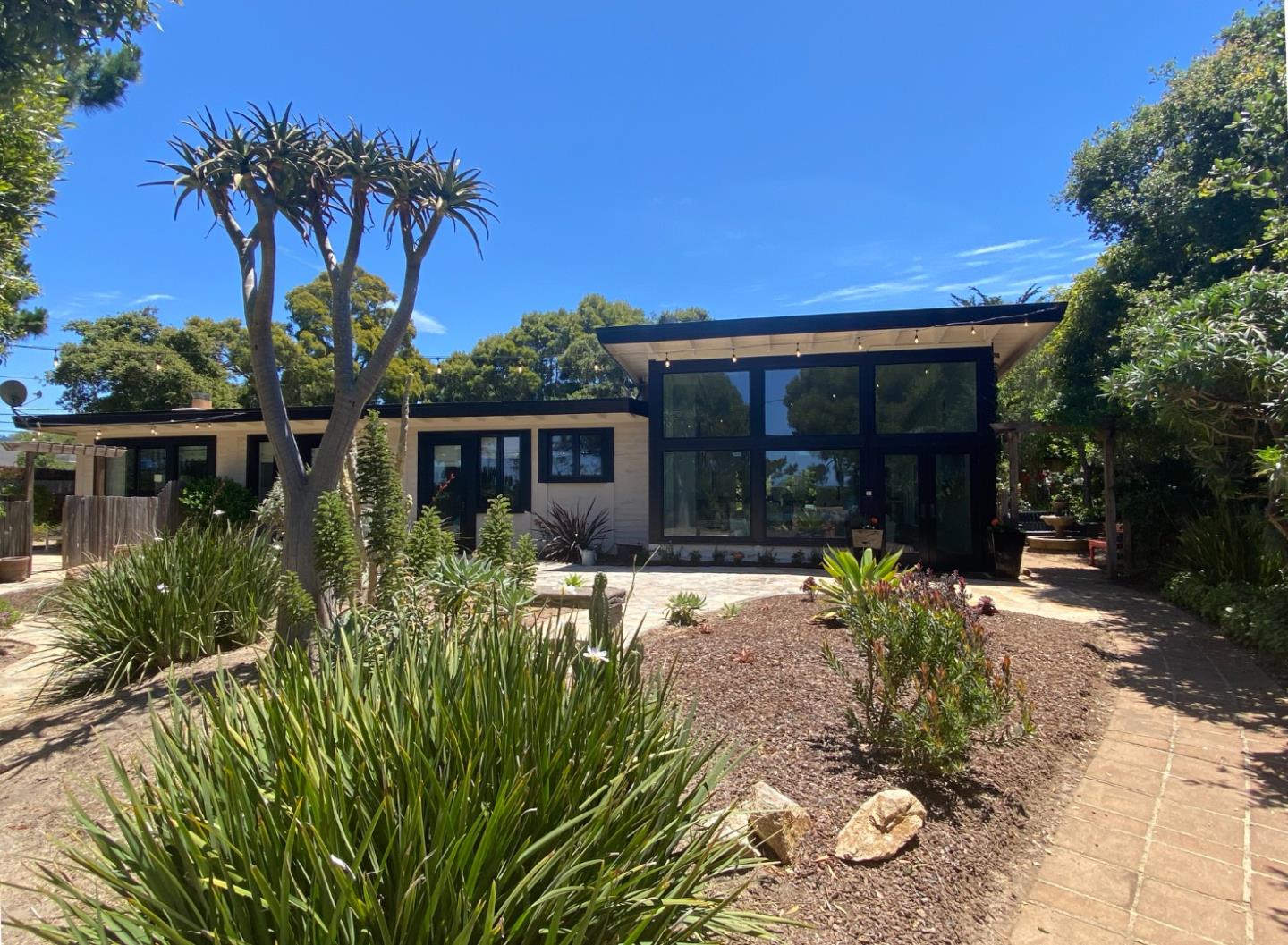1030 Sombrero Road