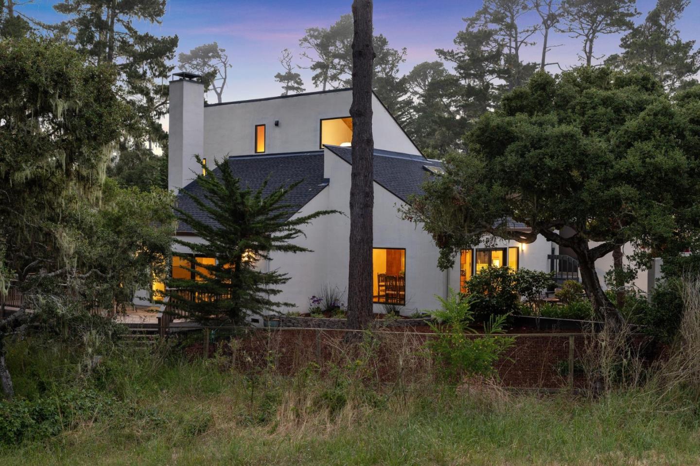 5 Spyglass Woods Drive