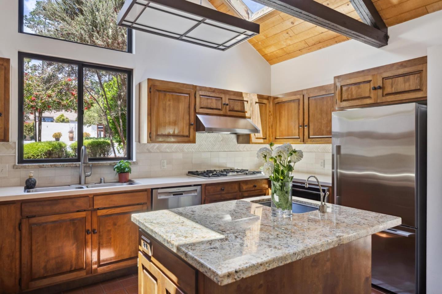 5 Spyglass Woods Drive