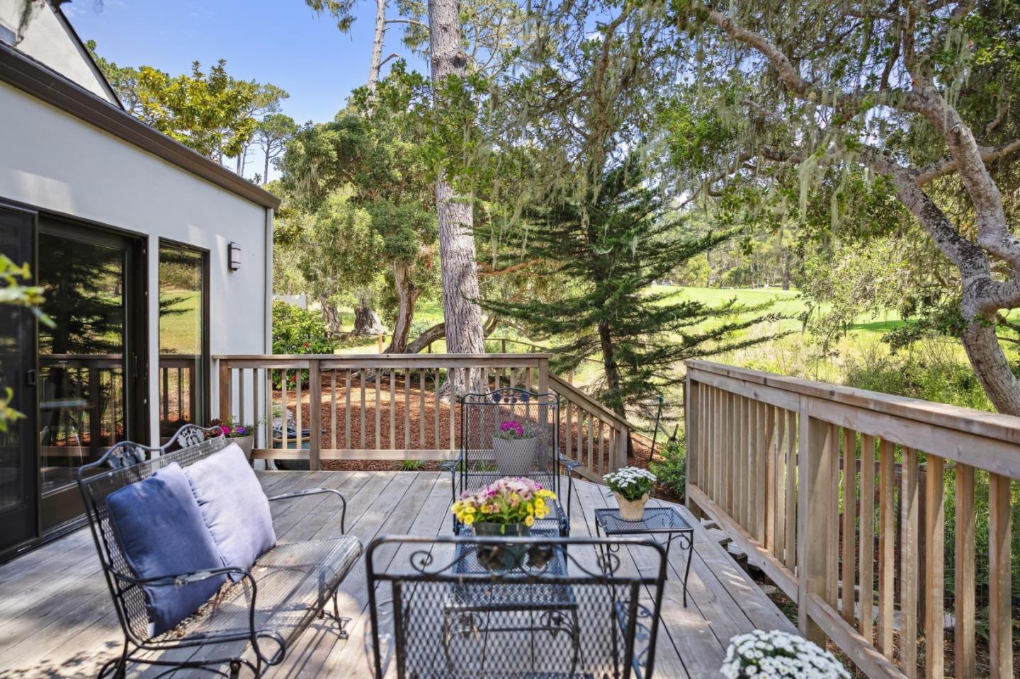 5 Spyglass Woods Drive