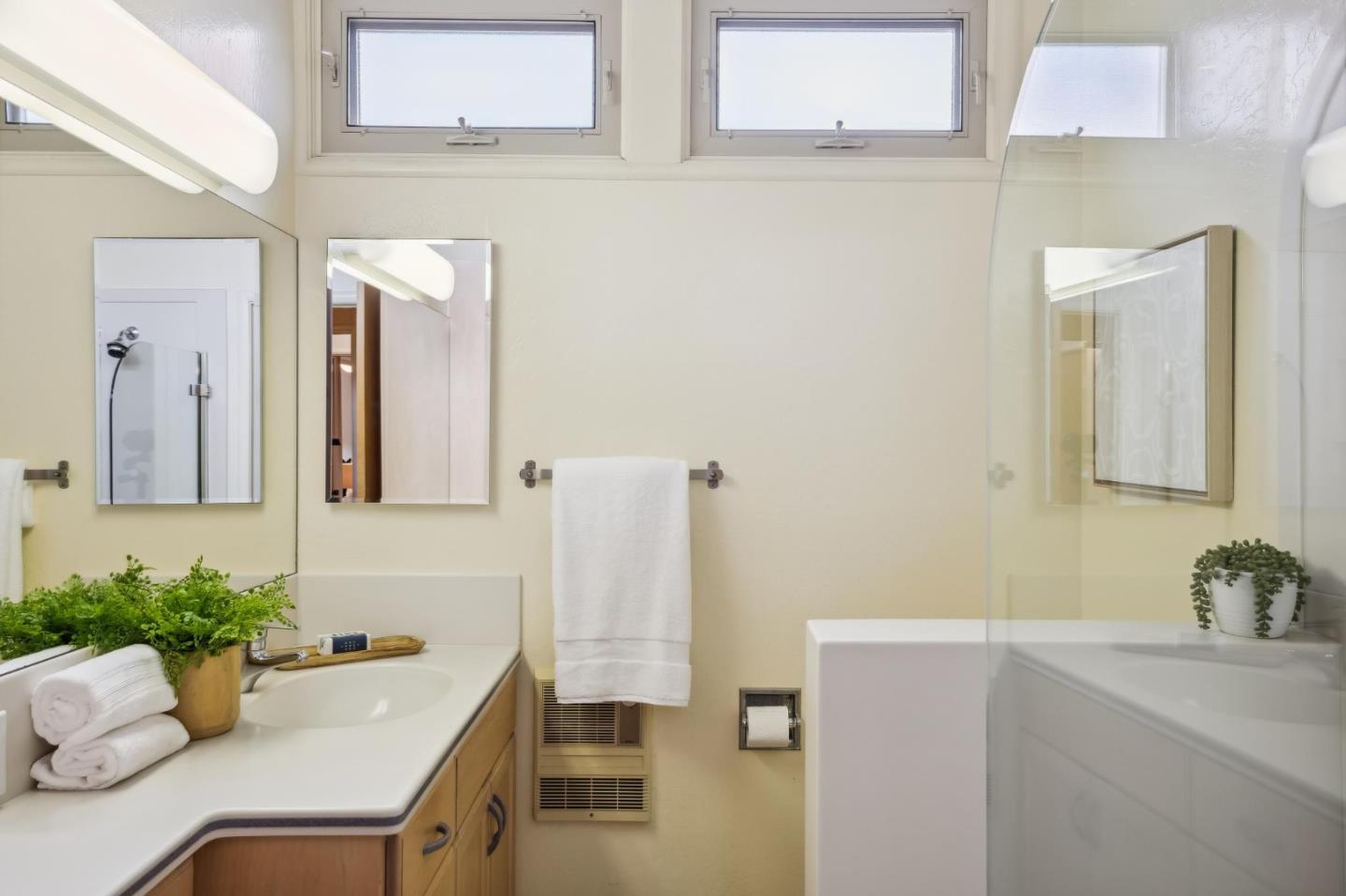 0 San Antonio 3 SW of 8th AVE