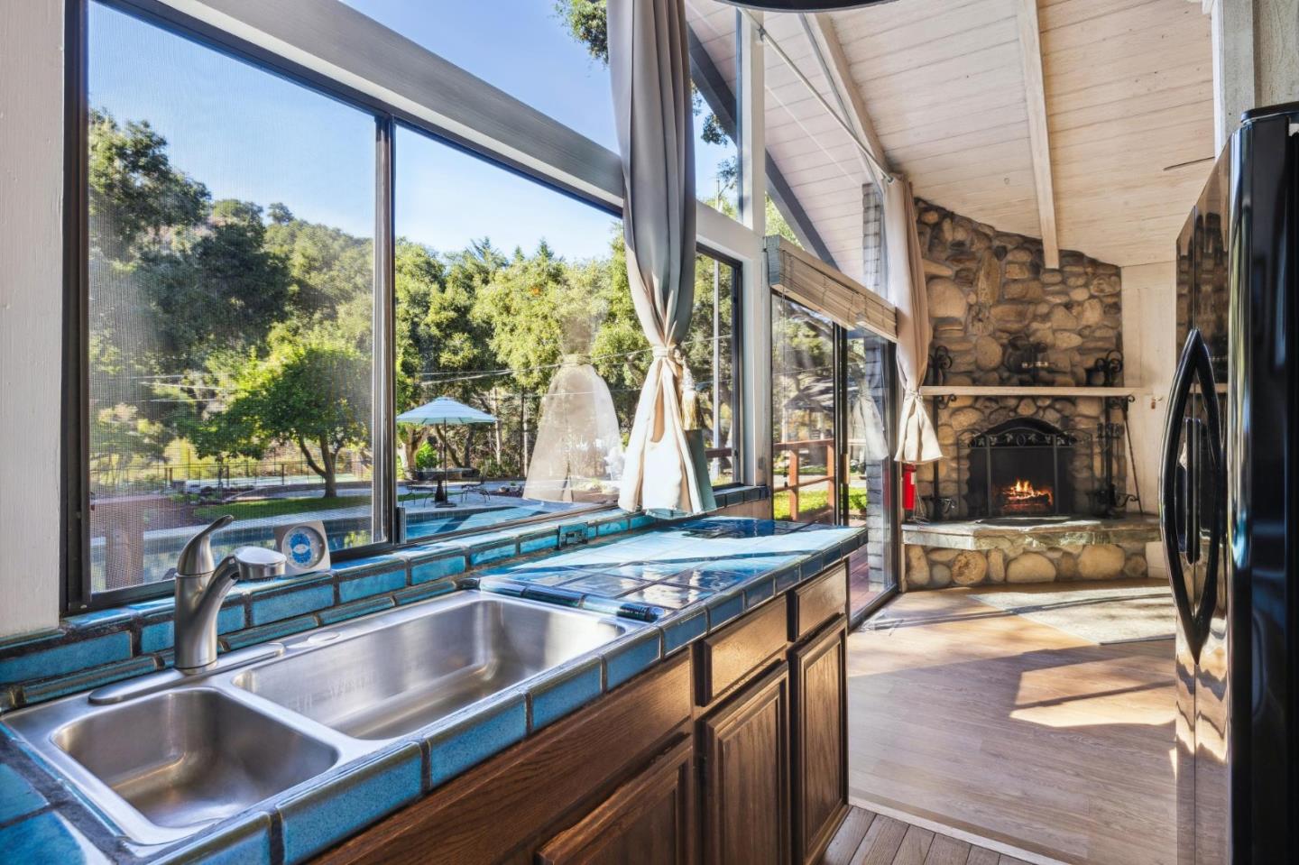 28275 Robinson Canyon Road