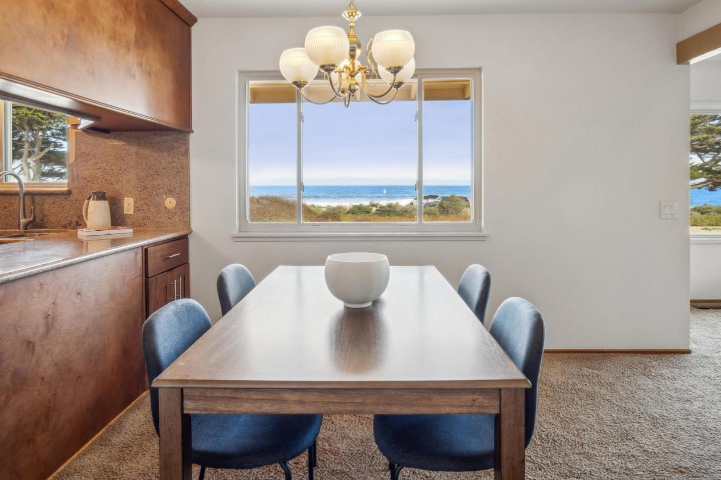 1261 Ocean View BLVD